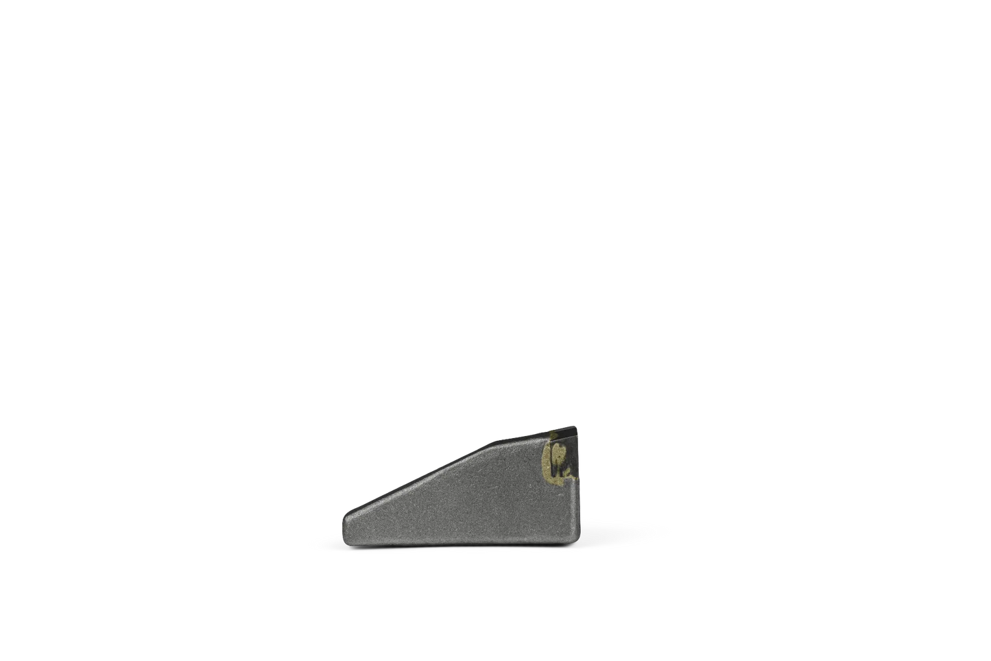 HRT® weld-on tip with abrasion resistant carbide tip (68x25x33mm). Left version