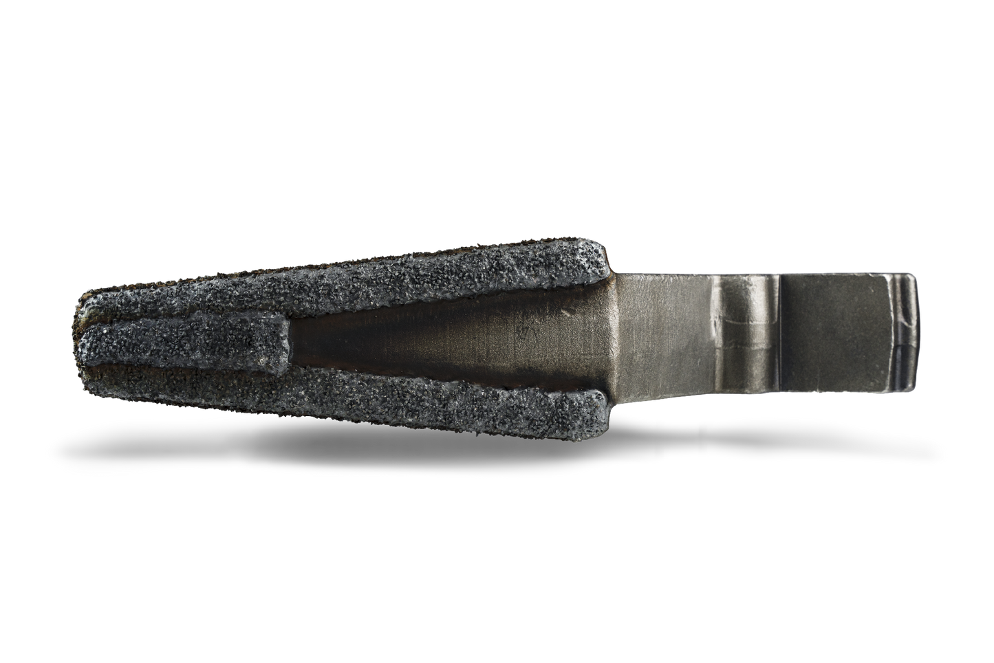 HRT®-Gegenmesser passend für Hochgeschwindigkeits-Zerkleinerer von Doppstadt und Terex (passend für alte Typen der Baureihen AK und TBG) mit WearShield® um das komplette Gegenmesser