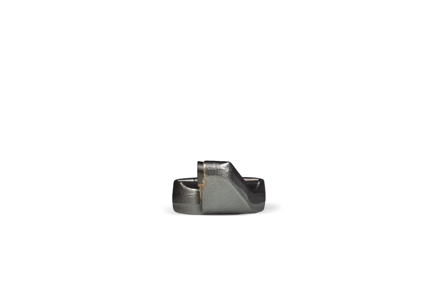 HRT® tool fitting stump grinders from Rayco, FSI, Carlton, and Vermeer. Left tool with mounting holes