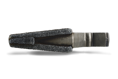 HRT®-Gegenmesser passend für Hochgeschwindigkeits-Zerkleinerer von Doppstadt und Terex (passend für alte Typen der Baureihen AK und TBG) mit WearShield® um das komplette Gegenmesser