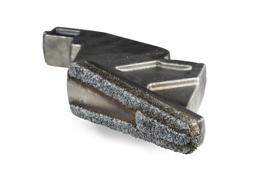 HRT® counter knife fitting high-speed Doppstadt and Terex shredders (fitting old type AK and TBG series) with WearShield® around the complete counter knife